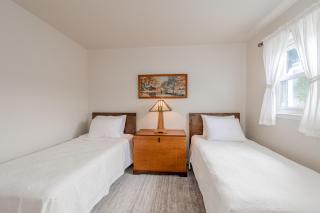 Catskill gem! Four bedroom on 20 quiet acres - 3