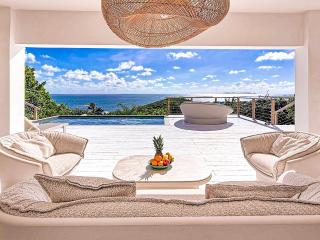 Villa Atao, sublime view of Orient Bay and the islands - 0