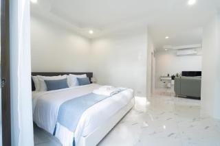 Brickotel Naithon Beach - 1