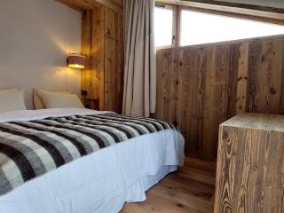 Luxueux appartement 7 pièces, cheminée, parking, vue imprenable - FR-1-694-423 - 4