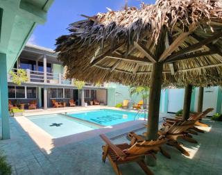 Mas Basico Hotel - 8