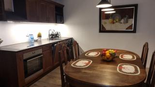 Old Town Penthouse 2 Bedroom Suite on Two Floors - 3