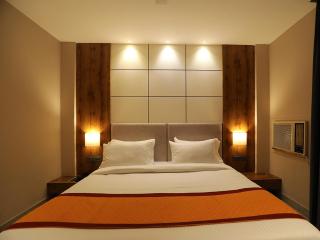 Geetanjali Hotel&Suites - 1