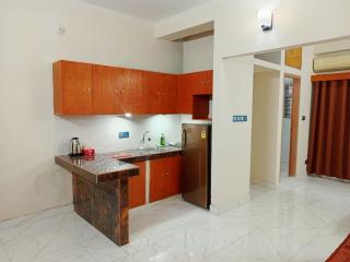 Best Eastern Apartment - 2