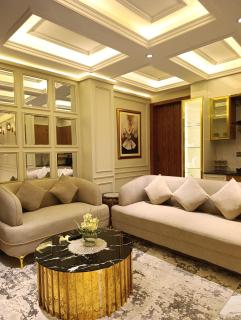 The Grand Signature Suite with Private Balconies - 4