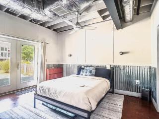 4-Bedroom Luxury Private Beach Getaway - 5