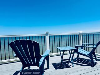 4-Bedroom Luxury Private Beach Getaway - 4