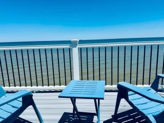 4-Bedroom Luxury Private Beach Getaway - 2