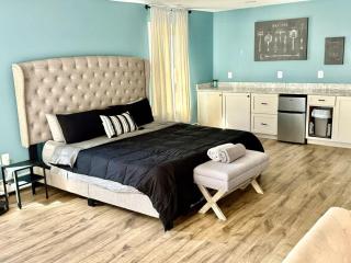 Solomons Island 6BR Family Getaway - 9