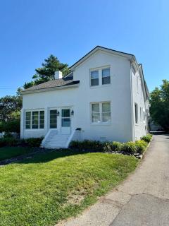 Solomons Island 6BR Family Getaway - 3