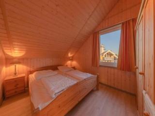 Ferienhaus mit Terrasse und Balkon - 2