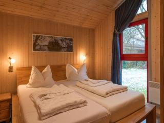 Ferienhaus mit Sauna im Ferienpark Mirow - 8