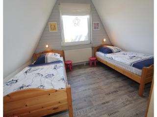 Ferienhaus Toms Hutte mit Terrasse in Dornum - 1