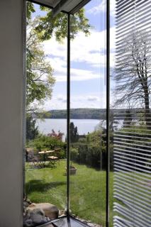 Panoramic apartment with lake and Alpine views - 2