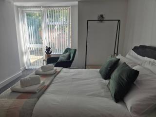 #6 Studio Apartment Southsea - 4