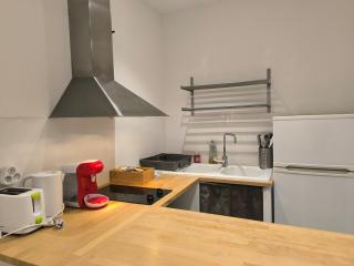 Studio rénové avec balcon & vue sur les montagnes - 1