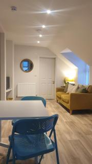 torrs view apartment - 9