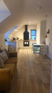 torrs view apartment - 8