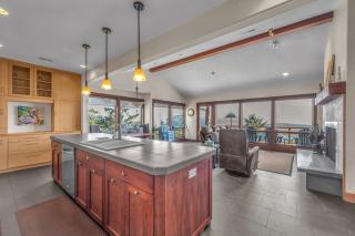 Pelicans Perch Pacific City - 4