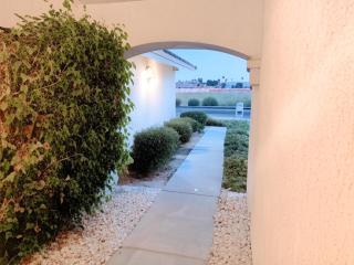 Stallion Crest Suite with TV and private bathroom - 1