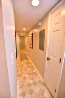 Tremont apartment, near downtown, and Central! - 6