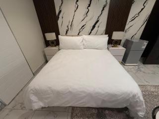 The Benjamin Guest House - 2