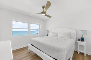 Oceanfront Condo w Balcony Rocket Launch Views - 7