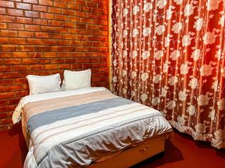 krusty Backpackers Hostel B&B - 2