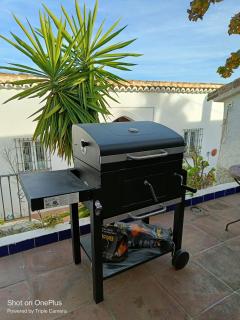 Charming Casa with Large Terrace and Sea View, 30 minutes from Malaga - 2