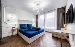 Basilica View 5 Stars Apartment next to Saint Stephen Basilica and the Christmas Market - 5