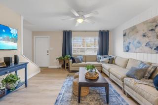 Launch and Lounge Cozy Cape Canaveral Beach Townhome Near Surf and Space - 0