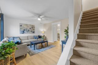 Launch and Lounge Cozy Cape Canaveral Beach Townhome Near Surf and Space - 5