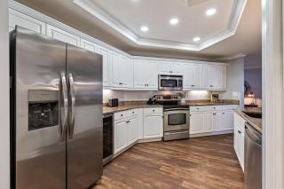 Margate #2503 - The Johnson's - 2