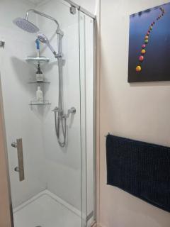 Harleston House - Accomodation and Vineyard - 6