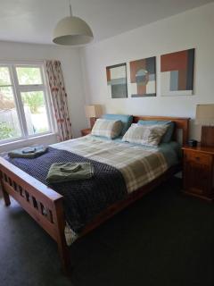 Harleston House - Accomodation and Vineyard - 5