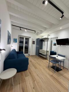 Caminneci Palace Boutique - 4