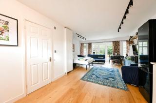Cosy and Spacious Studio in Richmond London - 1