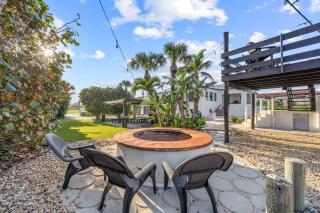 The Heartland - 5BR Oceanfront Home w Pool - 3