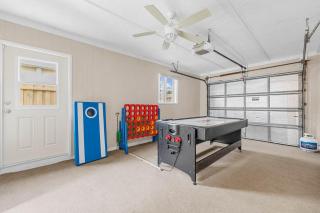 Cocoa Beach 3BR Oasis - 1 Block To Beach - 6