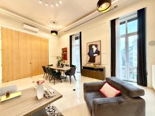 Magnificent 3BR w Balcony by the Parliament - 6