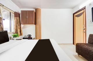 Super Collection O Maninagar East Formerly Maninagar Residency - 5