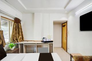 Super Collection O Maninagar East Formerly Maninagar Residency - 4