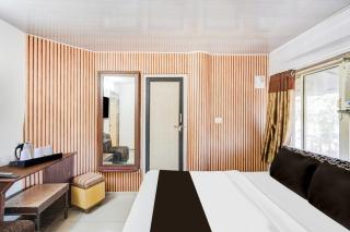 Super Collection O Maninagar East Formerly Maninagar Residency - 1