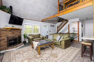 Hot Tub * Game Room * Fire Pit * Close to Resort - 1