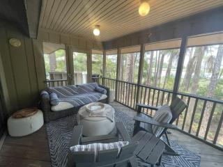 IC50: 50 Inlet Cove - 2