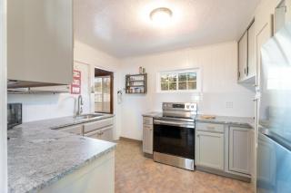 Rockaway Beachhouse - 4