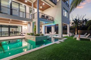 Point of Paradise - 7007 - 8