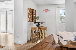 Blue Surf Bungalow 3 BD 2BA-At Slater Way Beach - 1