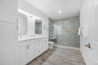 Blue Surf Bungalow 3 BD 2BA-At Slater Way Beach - 3