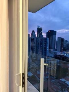 Wanders and Yoo luxury apartment - 6